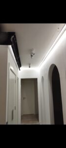 ugradnju plafonskih lajsni uz završnu obradu9